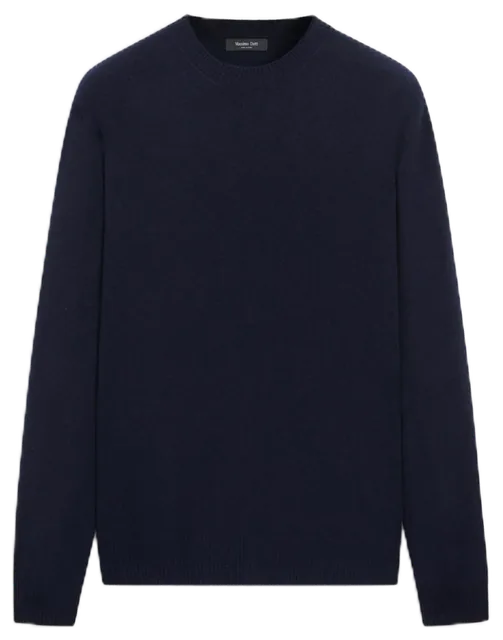 Granatowy sweter pod szyję